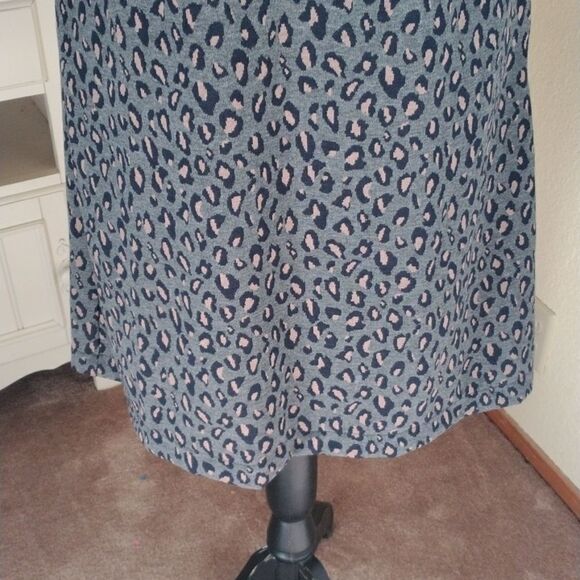 NWT Nicole Miller Original Knit Animal Print Dress - Picture 3 of 11